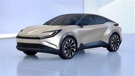 2023 Toyota C-HR: All-electric model rumoured - Drive