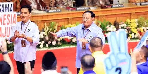 Momen Prabowo Berjoget Gemoy Usai Pidato di Depan Megawati