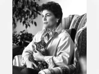 Rita Mae Brown biography, birth date, birth place and pictures