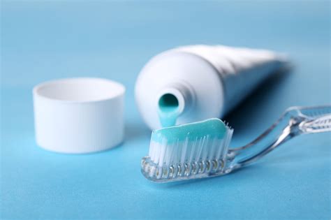 Could Your Toothpaste Cause Cancer? (Do This Instead)