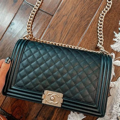 Buying authentic Chanel bags on ebay - Jena Green