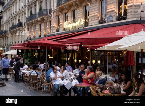 Fouquets Restaurant, Champs Elysees, Paris, France Stock Photo, Royalty Free Image: 26630716 - Alamy