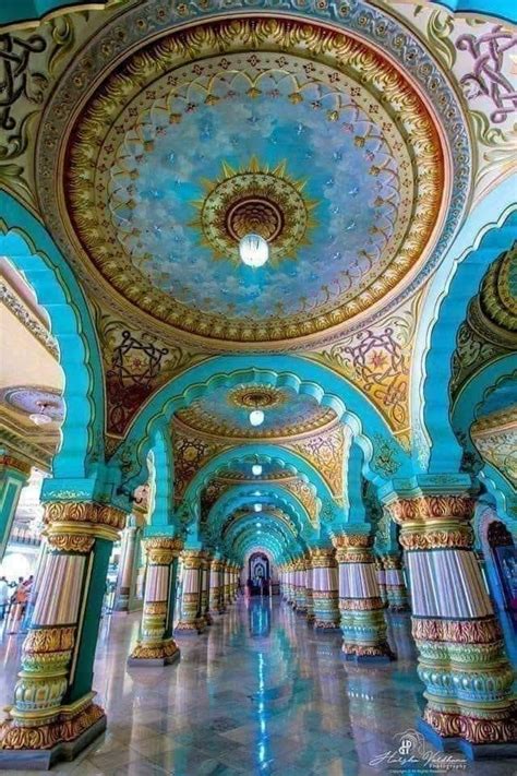 Public Durbar Hall in Mysore Maharajah's Palace, Karnataka - India ...