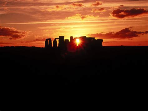 HDmax - Stonehenge at Sunset, Wiltshire, United Kingdom » Tapety Kraje HD