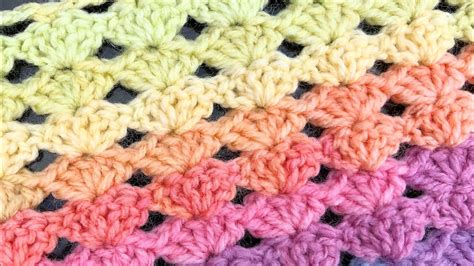 EASY Crochet Baby Blanket for Beginners - Stacked Shells *One Row Repeat* - YouTube