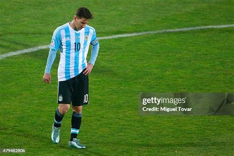 Lionel Messi 2015 Copa America Photos and Premium High Res Pictures - Getty Images