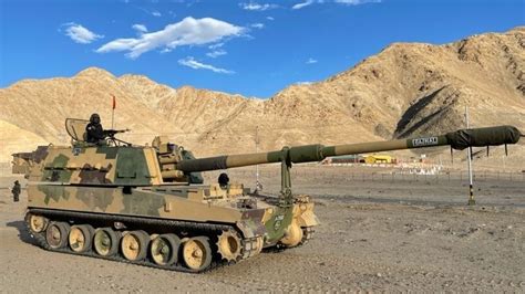 Indian Army deploys K9-Vajra howitzer regiment along LAC: Know all about the gun | Latest News ...