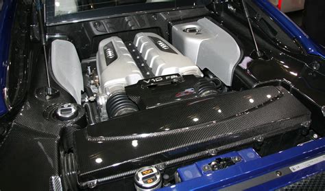 File:Audi R8 V10 engine room.jpg - Wikimedia Commons