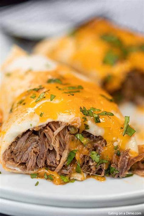 Crock pot smothered burritos - crockpot smothered beef burritos