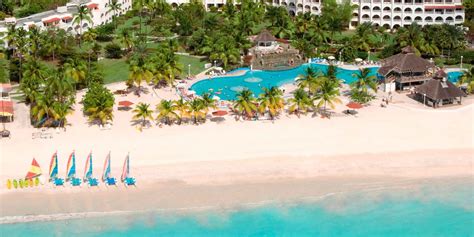 8 Cheap All Inclusive Resorts That Will Wow Your Family | Family Vacation Critic