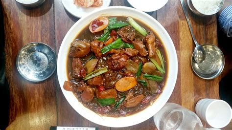 SEOUL: ANDONG JJIMDAK : STEAMED CHICKEN WITH ANDONG FOLKSY SAUCE (안동찜닭)