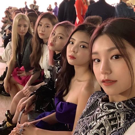 FY! ITZY | Itzy, Kpop girl groups, Girl group