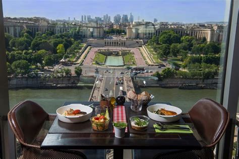 Eiffel Tower Tickets with Lunch, Champagne, Trocadero View 2024 - Paris