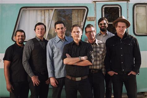 Calexico - The Thread That Keeps Us (Album Review) - Cryptic Rock