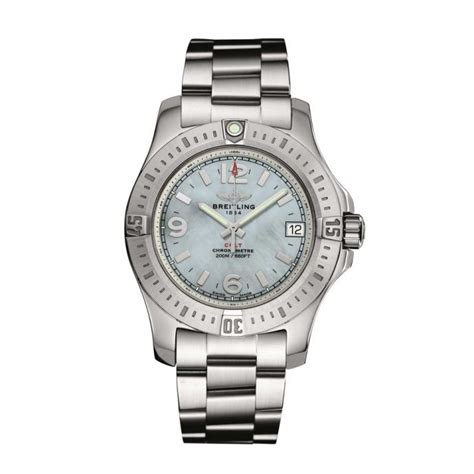 Breitling highlights ladies' collection for women on the go!