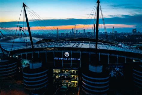 Man City Stadium Tour • Save 20-40% Off • Etihad Tour Vouchers