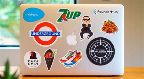 Função mordida tradução custom laptop stickers Álbum de formatura Latim Tentáculo