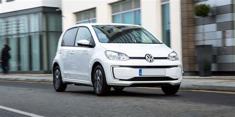 Volkswagen e-Up Review 2024 | Drive, Specs & Pricing | Carwow