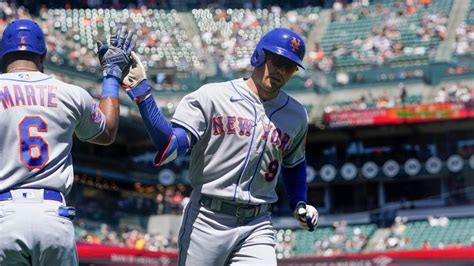 Nimmo getting it done with the lumber and leather - Newsday