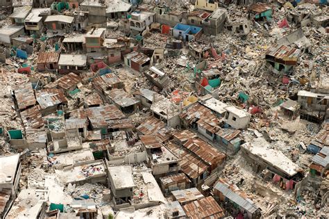 Organizing Armageddon: What We Learned From the Haiti Earthquake | WIRED