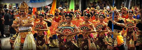 Tarian tradisional bali hot - proflasopa