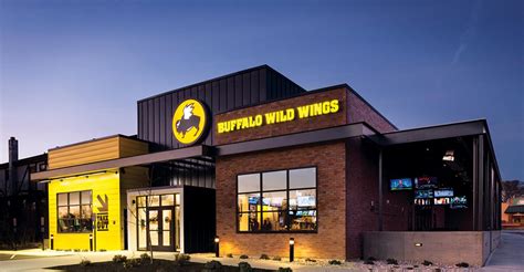 Buffalo Wild Wings to sell at least 60 locations | Nation's Restaurant News