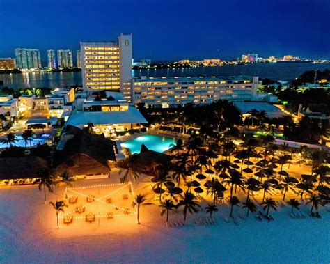 InterContinental Presidente Cancun Resort | Classic Vacations