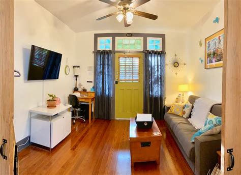 Stay by the river in the safe & historic Bywater - Houses for Rent in ...