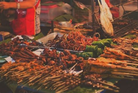 Laos Street Food – Top 10 Dishes | Vientiane & Luang Prabang