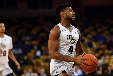 UCF Knights Earn First Ever Men's Basketball Win at UConn, 65-53