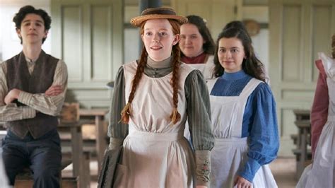 Share this if you want the 'Anne with an E' cast back for a new season ...