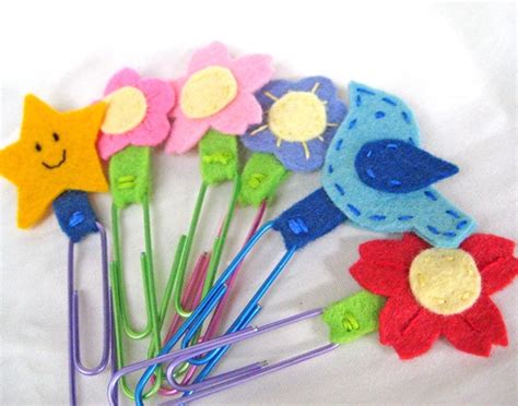 Mini Angels: Felt Bookmarks {Tutorial} – Back-to-School