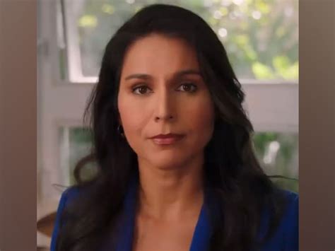 Tulsi Gabbard posts new workout video on social media