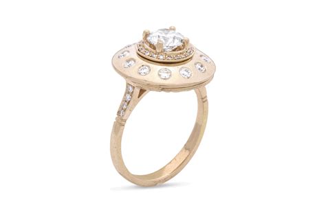 Urobune Queen UFO Ring – Sofia Zakia Special Engagement Ring, Engagement Rings, Alien Spacecraft ...
