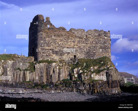 Mingary castle, Ardnamurchan peninsula, Kilchoan, Scotland Stock Photo - Alamy