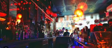 Top 20 Best dive bars New York In 2024 - The Dive Bar Tourist