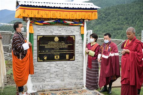 Bhutan launches its first grid-tied solar power plant | United Nations ...