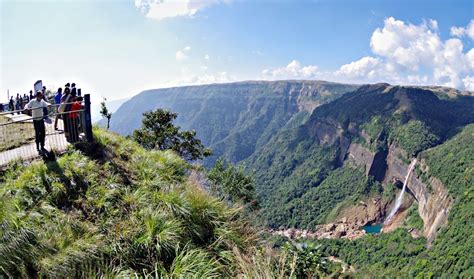 Nohkalikai Falls , Cherrapunji , Meghalaya , India - PentaxForums.com