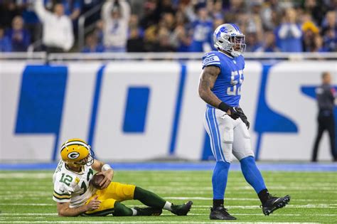 Lions LB Derrick Barnes delivers career-best showing in win against Packers - mlive.com