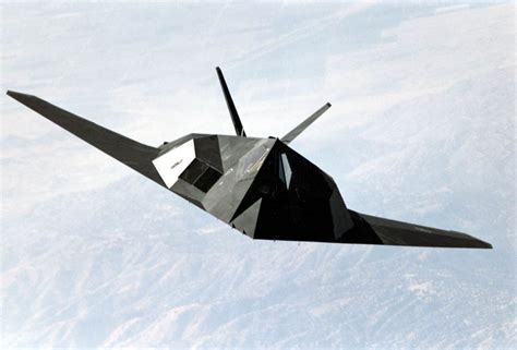 The F-117 Nighthawk: The First Modern Stealth Plane | The National Interest