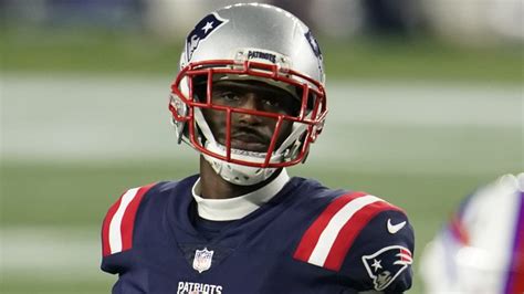 Former Patriots DB Jason McCourty signing with Dolphins