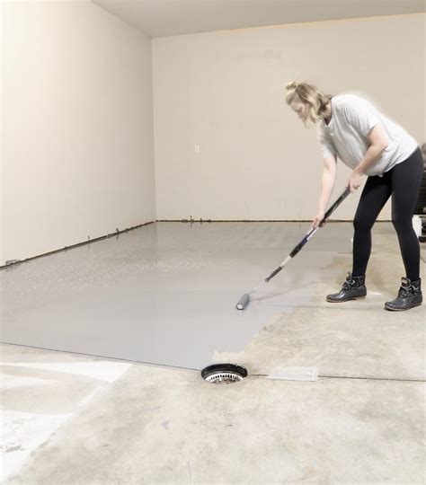 Painting Your Garage Floor – Flooring Tips