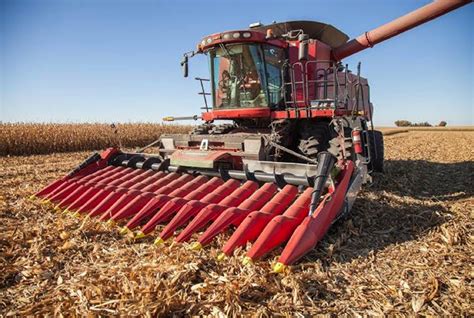 New Harvesting Solutions Give Growers Flexibility, Help Maximize Yield | 2016-03-14 | Farm Equipment