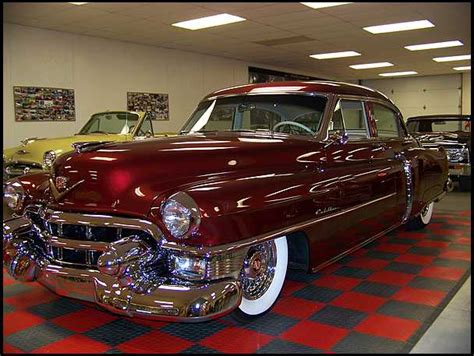 1953 Cadillac DeVille - Information and photos - MOMENTcar