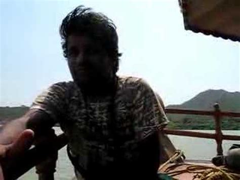 Bhadrachalam - Boat Ride in River Godavari - YouTube