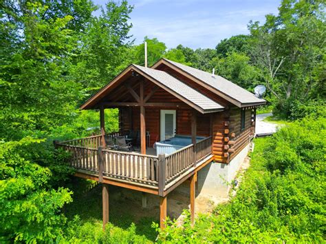 Lake View Cabin - Book Your Stay