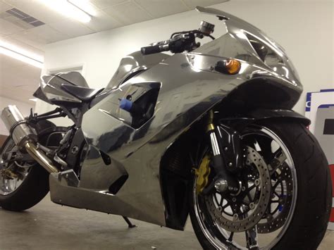 Chrome vinyl wrap on street bike. | Car wrap, Wrap advertising, Street bikes