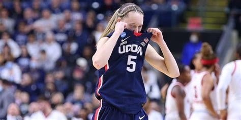 UConn women's basketball star Paige Bueckers will return to school next ...