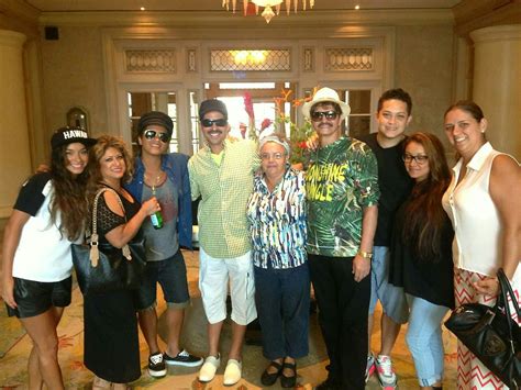 Bruno Mars Family Members