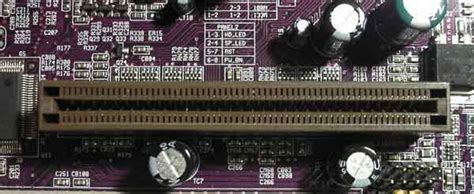 History Of Graphics card motherboard slots:- PCI VS AGP VS PCI-Express ...